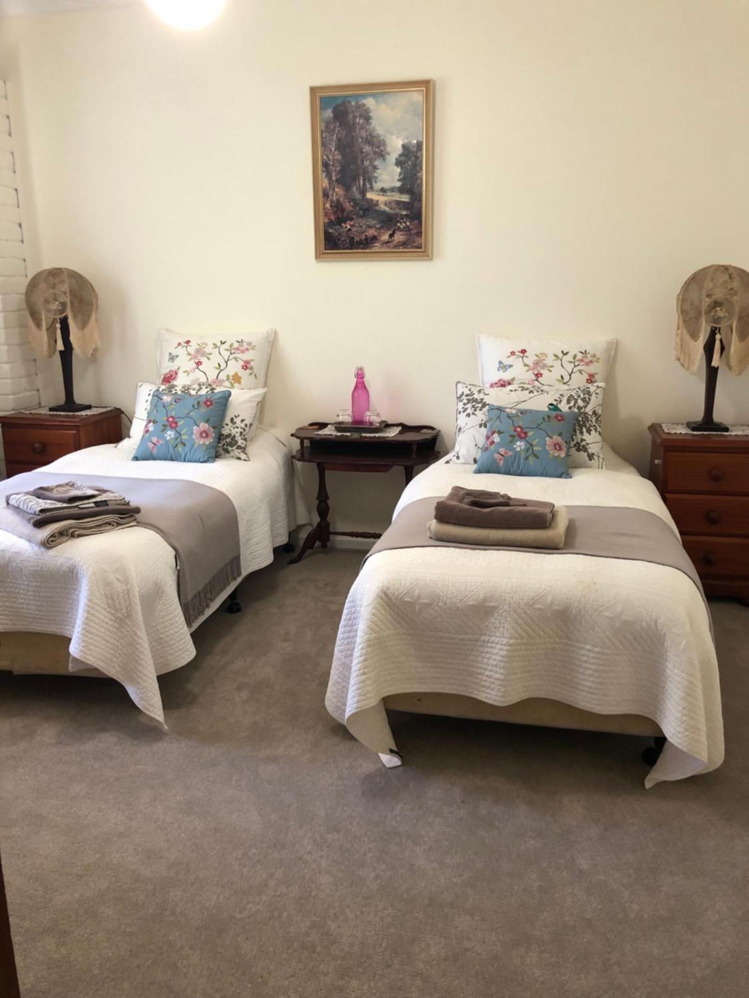 Sherwood Park Bed And Breakfast Somerville Bagian luar foto