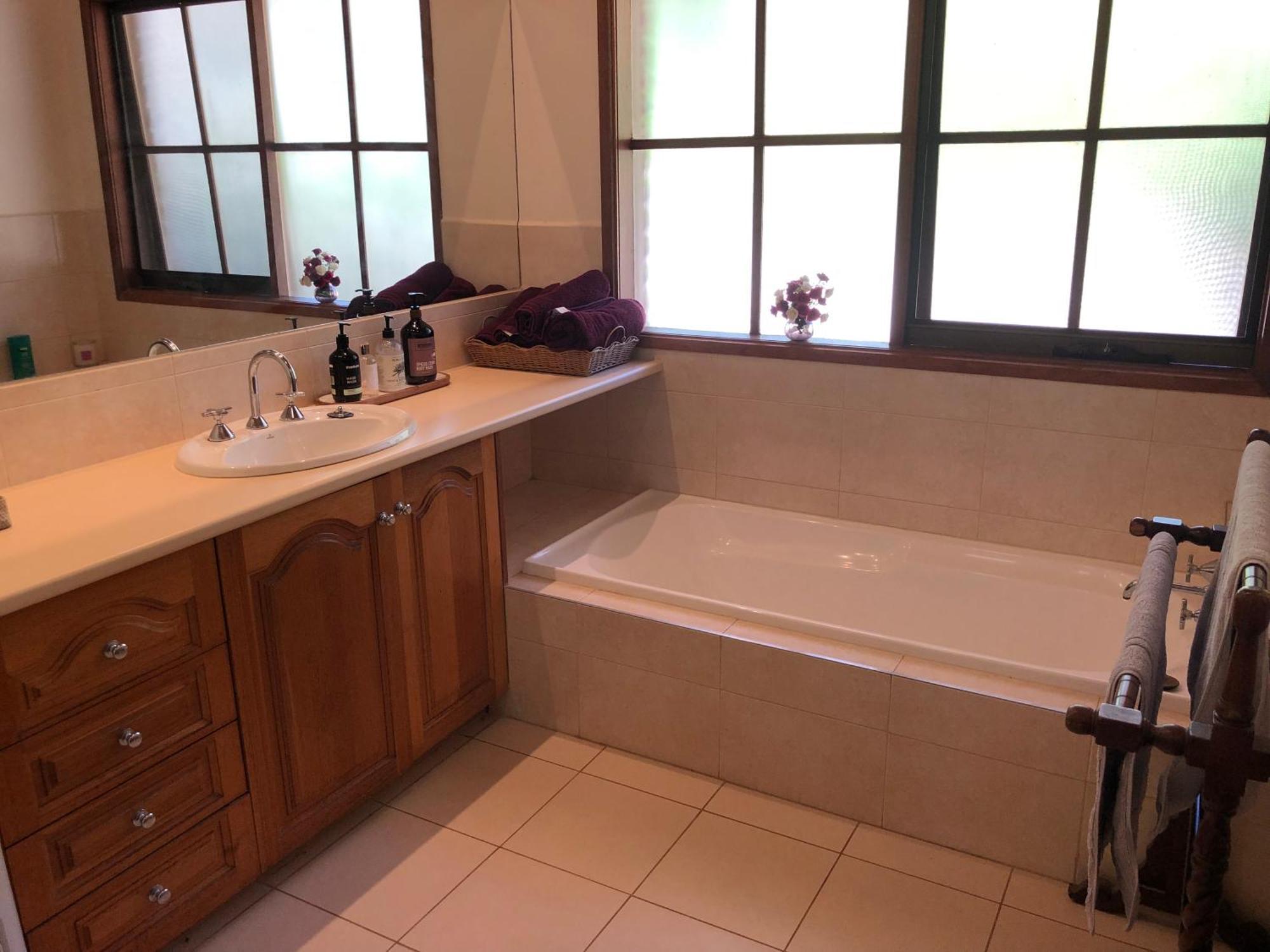 Sherwood Park Bed And Breakfast Somerville Bagian luar foto